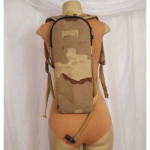 Hydrastorm hydration backpack - Picture 1 of 5